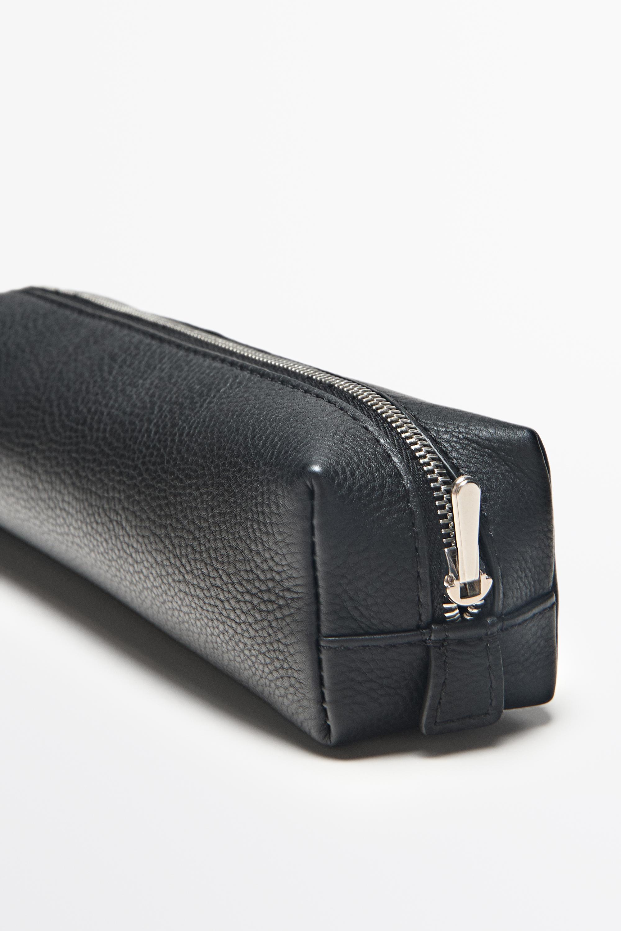 Nappa leather zip pouch